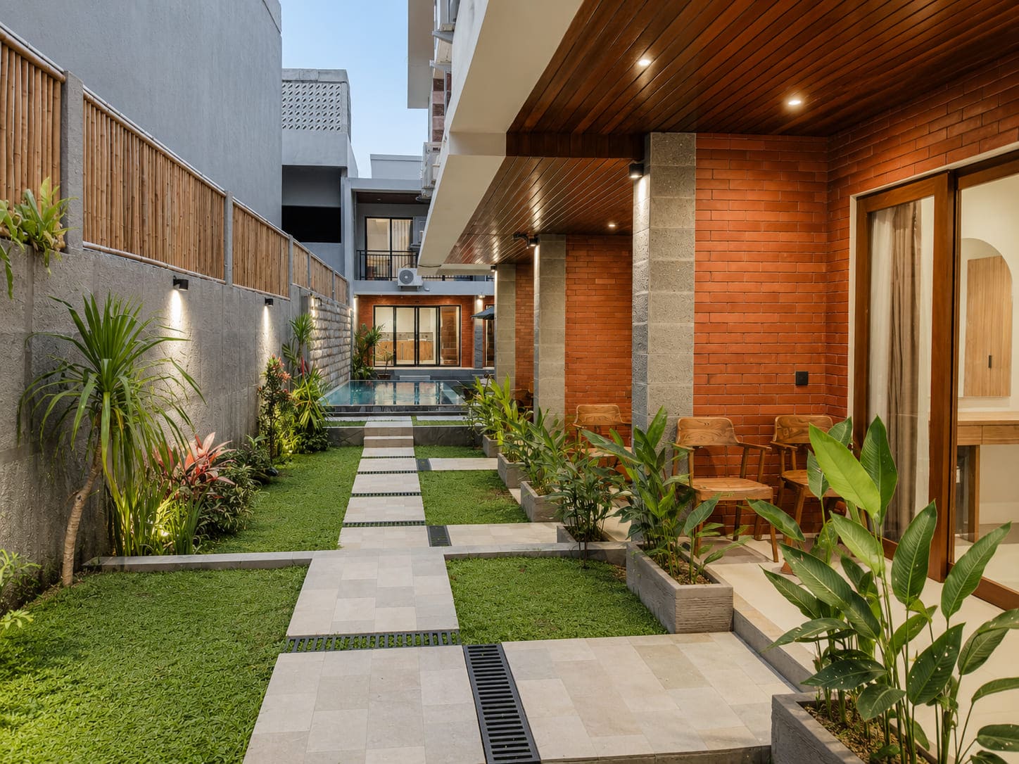 Tropical Garden - Open Relaxation Deck