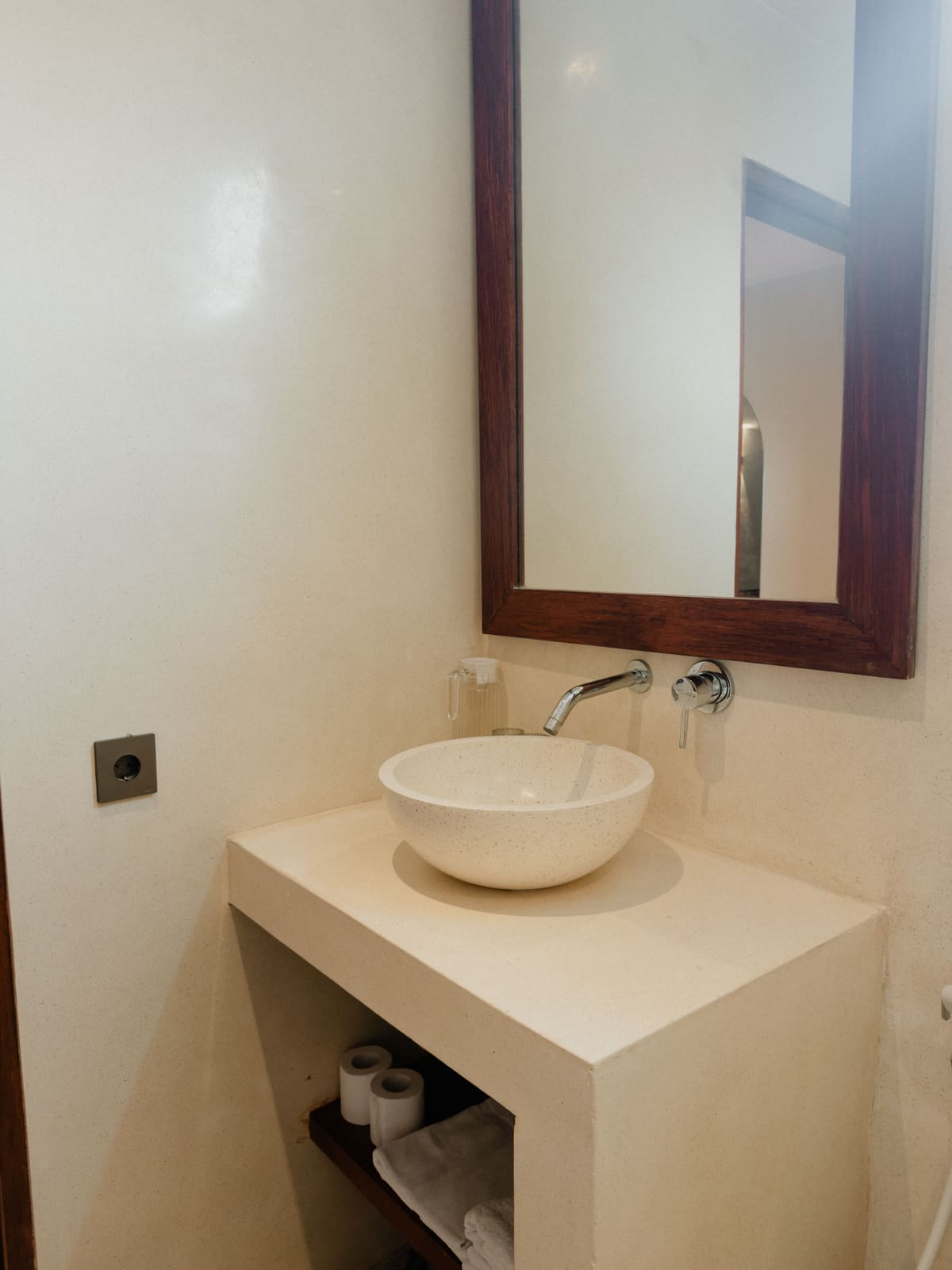 Loft Room - Towels & Bath Amenities